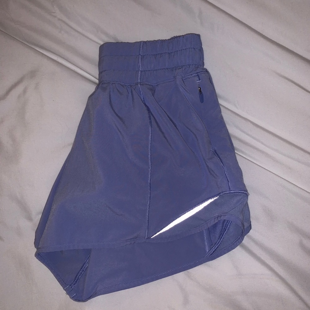 Lululemon Hotty Hot Shorts | sz 2 Tall